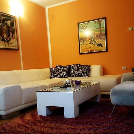 Shangri La Residence Ni Eksteriør billede